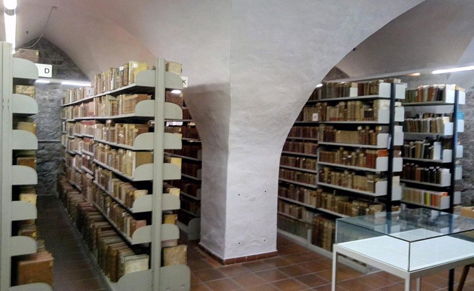propsteibibliothek-bozen-foto-servicestelle-betreuung-historischer-bibliotheken